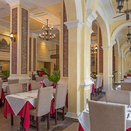 Anik Boutique Hotel Phnom Penh Esterno foto