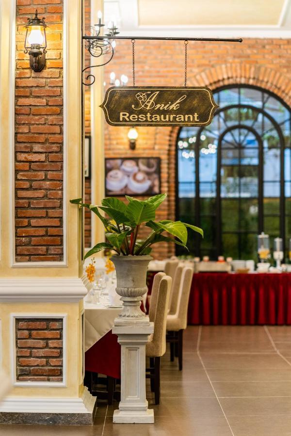 Anik Boutique Hotel Phnom Penh Esterno foto